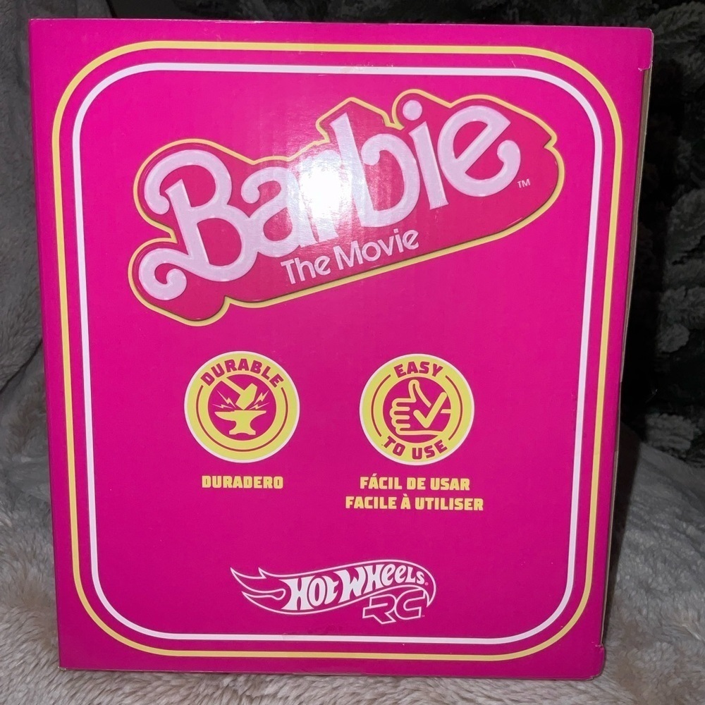 Hot Wheels RC Barbie Corvette Remote Control Car from Barbie: The Movie - Picture 8 of 16